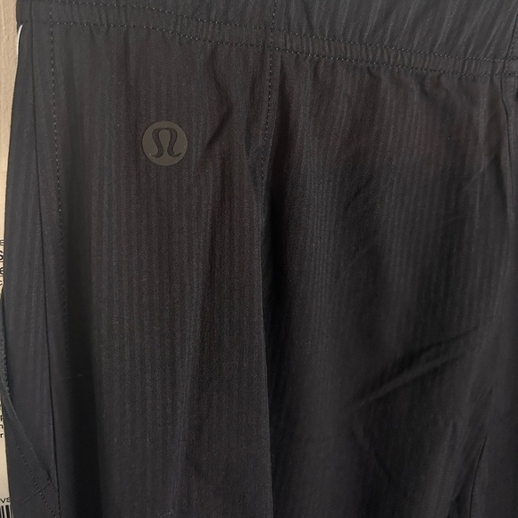 🍋NWT Lululemon Dance Studio Slim-Fit High-Rise Flared Pant- Black/ Size M - Picture 5 of 9